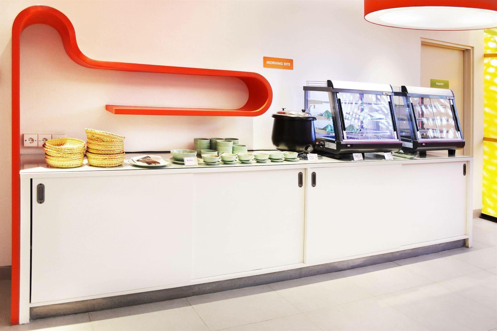 波普！登巴萨酒店 丹帕沙 外观 照片
